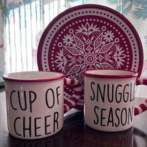 Cozy Christmas Snuggle Bundle: 2 Holiday Mugs & Joy Noel Tin Set
